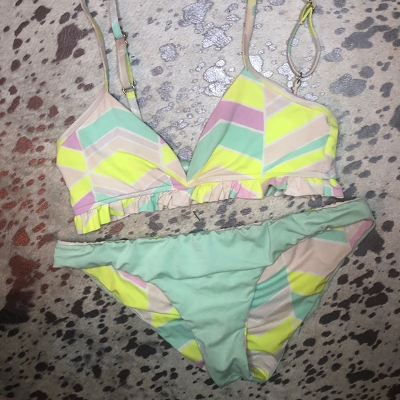 Zinke Starboard Swimsuit - Picture 9 of 12